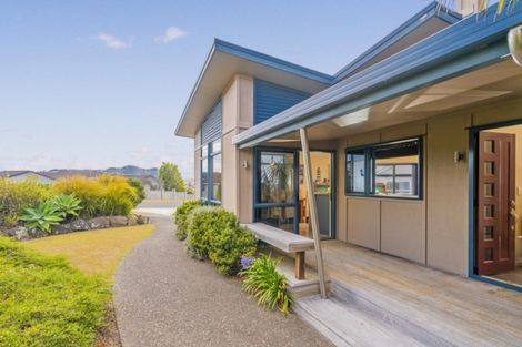 Photo of property in 103 Centennial Drive, Whitianga, 3510