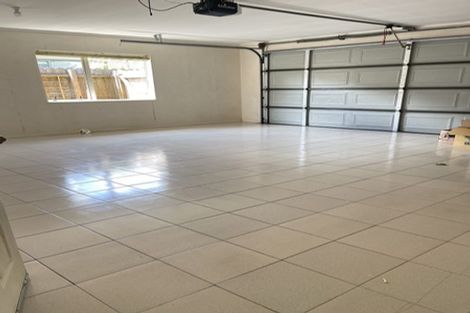 Photo of property in 7 Nier Place, East Tamaki Heights, Auckland, 2016