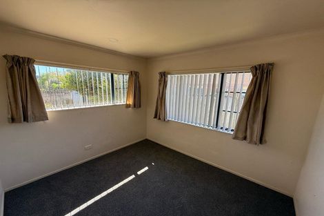 Photo of property in 4 Cotton Place, Opaheke, Papakura, 2113