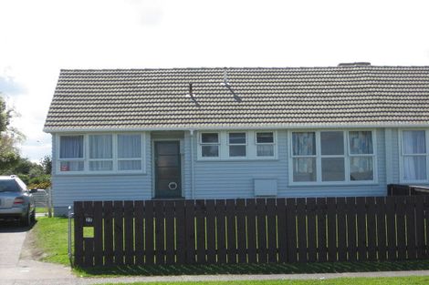 Photo of property in 77 Titoki Street, Castlecliff, Whanganui, 4501