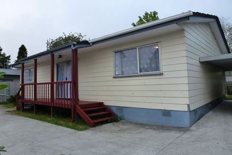 Photo of property in 9 Silverstone Place, Henderson, Auckland, 0612