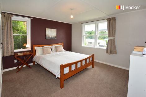 Photo of property in 157 Brockville Road, Brockville, Dunedin, 9011