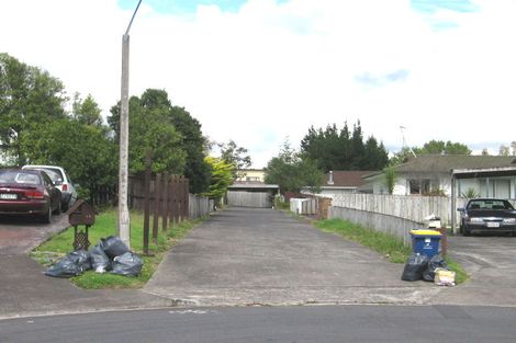 Photo of property in 1/20 Katrina Place, Massey, Auckland, 0614