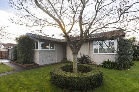 Photo of property in 2 Bolero Place, Parklands, Christchurch, 8083