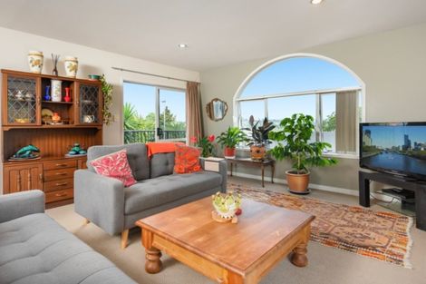 Photo of property in 38 Rewarewa Place, Matua, Tauranga, 3110