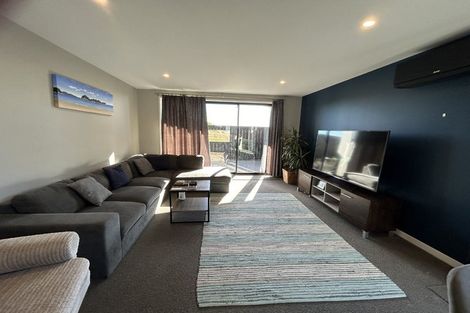 Photo of property in 32 Franks Way, Papamoa Beach, Papamoa, 3118