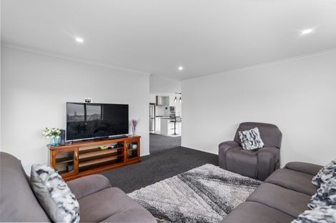 Photo of property in 9 Rylstone Way, Te Kauwhata, 3710