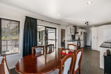 Photo of property in 82 Racecourse Road, Waiuku, 2123