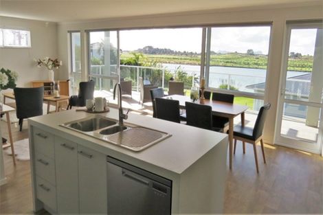 Photo of property in 249 Cove Road, Waipu, 0582