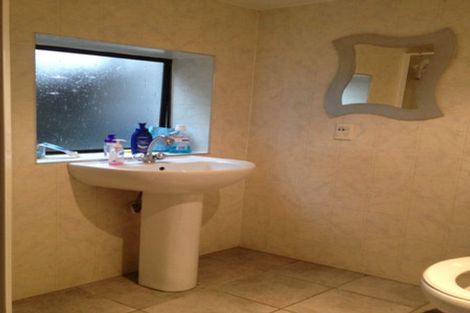 Photo of property in 6 Deodar Place, Totara Heights, Auckland, 2105