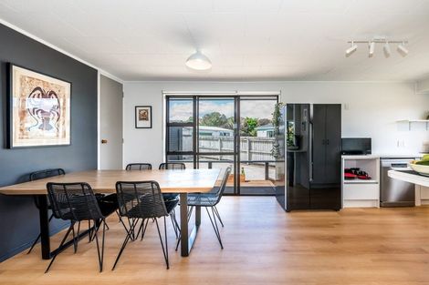 Photo of property in 15 Palmer Court, Paraparaumu, 5032