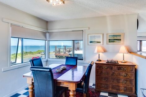 Photo of property in 129 North Shore Road, Eskdale, Napier, 4182