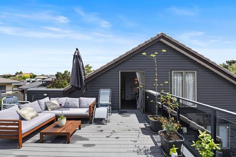 Photo of property in 2 Ashley Street, St Andrews, Hamilton, 3200