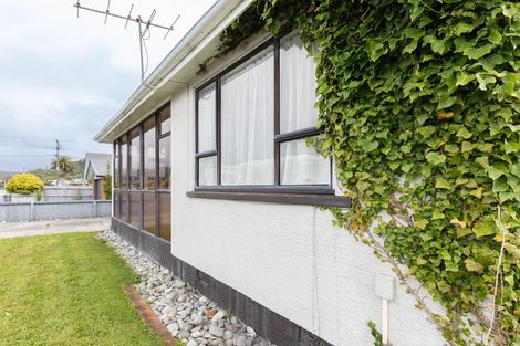 Photo of property in 14 Marlborough Street, Greymouth, 7805