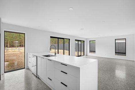 Photo of property in 4 Pollock Street, Alexandra, 9320