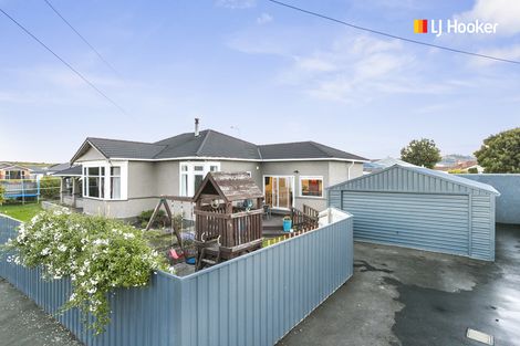 Photo of property in 88 Victoria Road, Saint Kilda, Dunedin, 9012