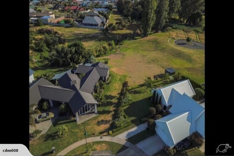 Photo of property in 17 Charteris Rise, Riverdale, Gisborne, 4010