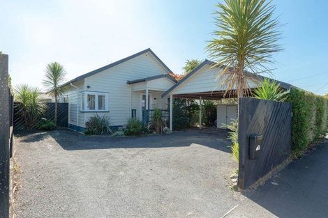 Photo of property in 9 East Street, Claudelands, Hamilton, 3214
