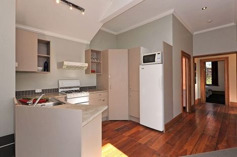 Photo of property in 39 Edinburgh Terrace, Berhampore, Wellington, 6023