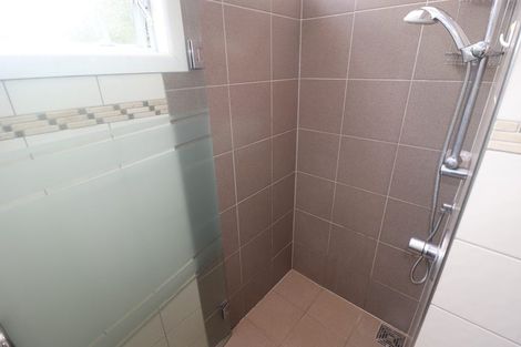 Photo of property in 81 Sturges Road, Henderson, Auckland, 0612