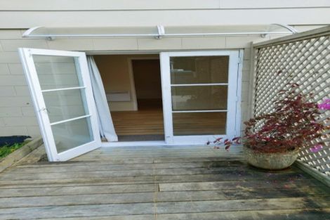 Photo of property in 23 Downing Street, Glenfield, Auckland, 0629