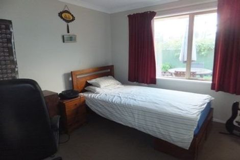 Photo of property in 103 Halberg Street, Dallington, Christchurch, 8061