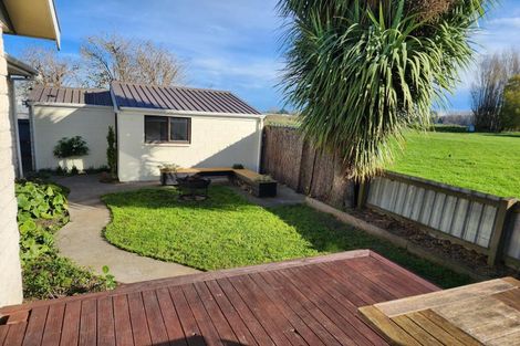 Photo of property in 811a Main North Road, Belfast, Christchurch, 8051