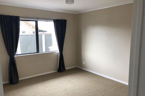 Photo of property in 115 Schnell Drive, Kelvin Grove, Palmerston North, 4414