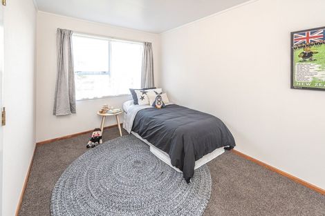 Photo of property in 21 Oturi Road, Waverley, 4510