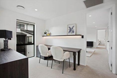 Photo of property in 28a Oliver Twist Avenue, Mellons Bay, Auckland, 2014