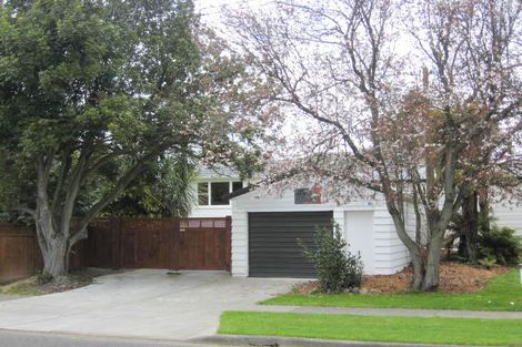 Photo of property in 7 Kawiu Road, Levin, 5510