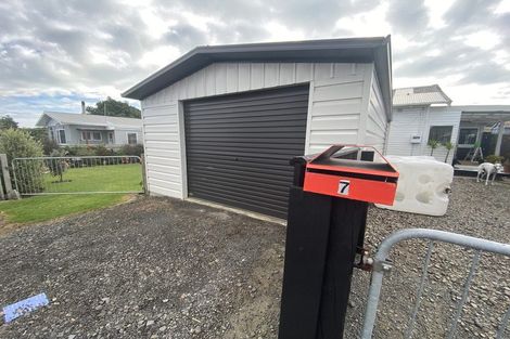 Photo of property in 7 Carey Street, Waitara, 4320