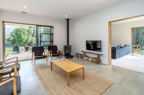 Photo of property in 68 Kuratawhiti Street, Greytown, 5712