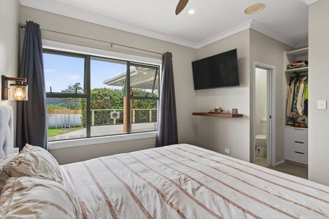 Photo of property in 161 Ranganui Road, Kaiwaka, 0573