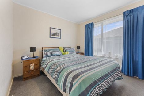 Photo of property in 47 Meridian Grove, Kelvin Grove, Palmerston North, 4414