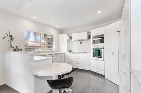 Photo of property in 3c Fairway Avenue, Mount Maunganui, 3116