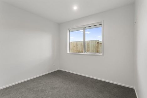 Photo of property in 5 Maraeariki Avenue, Orewa, 0931
