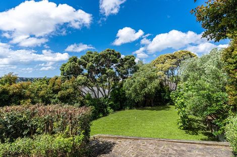 Photo of property in 92 Alton Avenue, Hillcrest, Auckland, 0627
