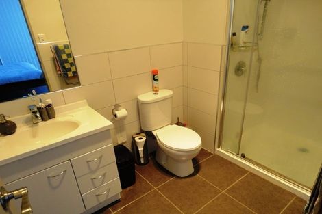 Photo of property in 2 Kauri Drive, Takanini, 2112