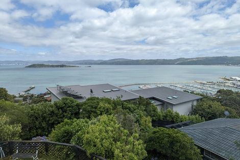 Photo of property in 8d Nikau Road, Point Howard, Lower Hutt, 5013
