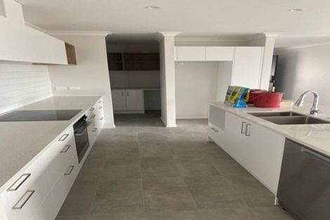 Photo of property in 53 Jack Lachlan Drive, Beachlands, Auckland, 2018