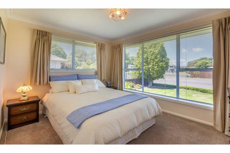 Photo of property in 335 Woodham Road, Wainoni, Christchurch, 8061