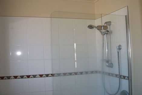 Photo of property in 44 Stoke Street, Newtown, Wellington, 6021