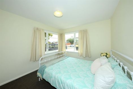 Photo of property in 96 Bickerton Street, Wainoni, Christchurch, 8061