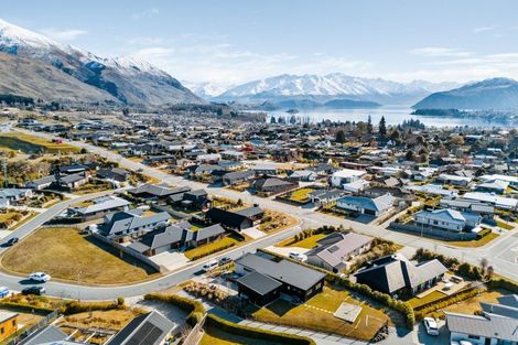 Photo of property in 11 Turnbull Crescent, Wanaka, 9305