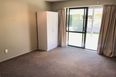 Photo of property in 17 Reading Street, Upper Riccarton, Christchurch, 8041
