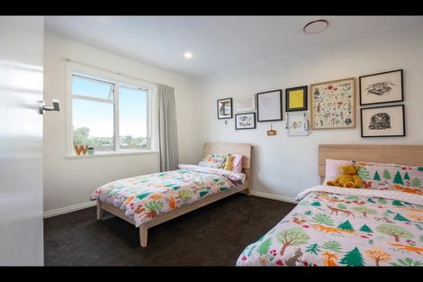 Photo of property in 76 Queenstown Road, Onehunga, Auckland, 1061