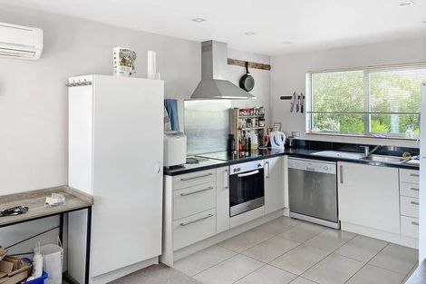 Photo of property in 65 Longfellow Street, Sydenham, Christchurch, 8023