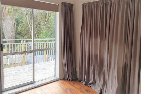 Photo of property in 7 Ferry Road, Wade Heads, Whangaparaoa, 0932