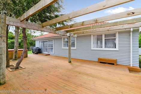Photo of property in 40 Crewe Crescent, Hokowhitu, Palmerston North, 4410